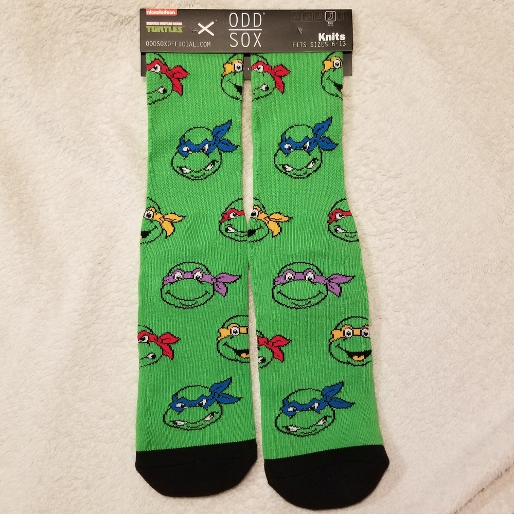 Teenage Mutant Ninja Turtles socks (size 6…